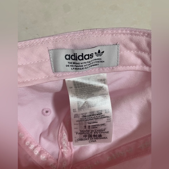 Adidas pink cap - Picture 2 of 3